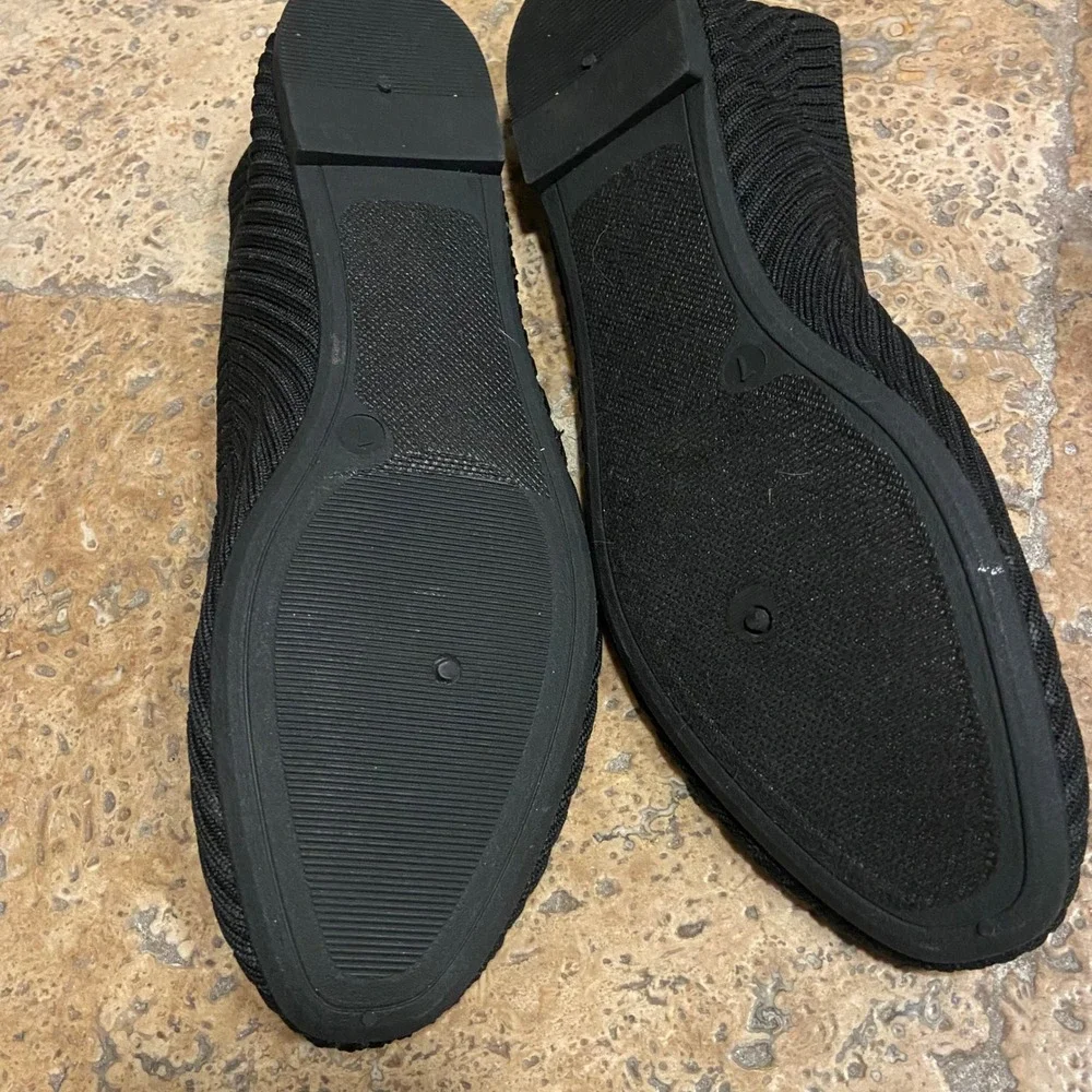 Danskin Hope Womens Black Ribbed Knit Vegan Ballet Flats Slip On Shoes Size 7